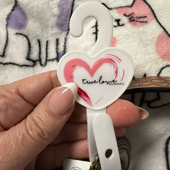 Western Boho Tooled Faux Leather Belt Floral Embossed with Heart Conchos - Picture 3 of 6